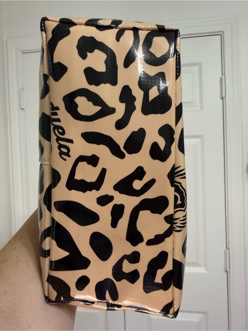 Consuela Bam Bam Grab & Go Mini Tote - Picture 4 of 5